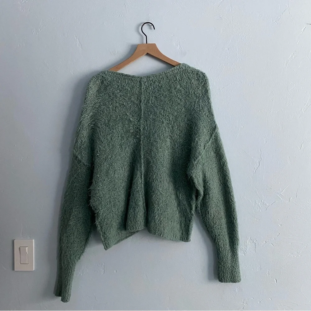 Free People Icing V Neck Pullover Spring Dust - Picture 10 of 10